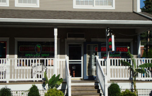 Cameo Pizza Put In Bay