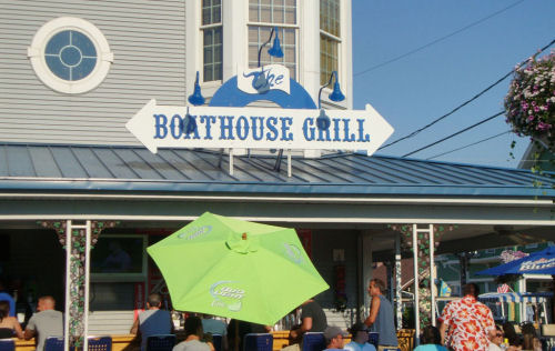 Things To Do The Boathouse Bar and Grill