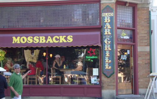 Things To Do Mossbacks Island Bar & Grill