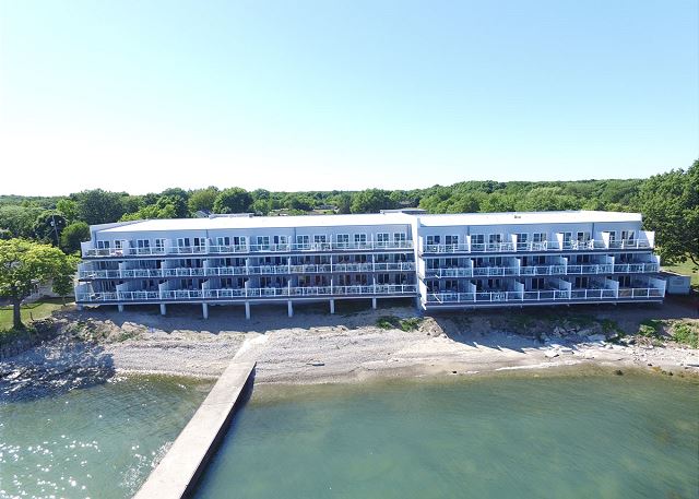 Things To Do PUT-IN-BAY WATERFRONT CONDOS